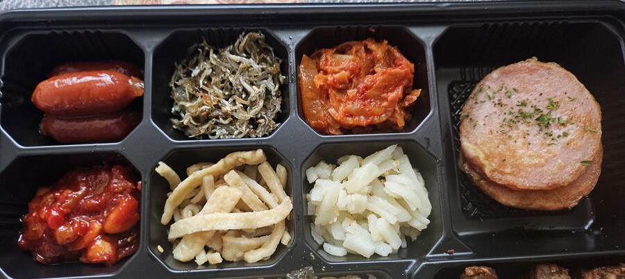점심에 먹은 도시락_4.jpg