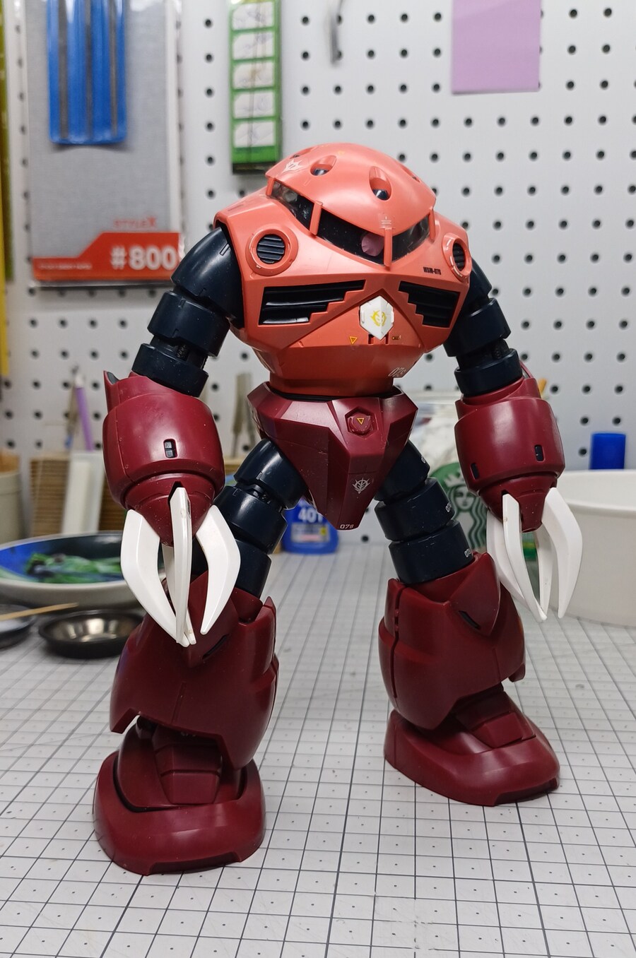 [MG] 샤아 즈고크 MSM-07S Z'Gok (Char's custom)_1.jpg