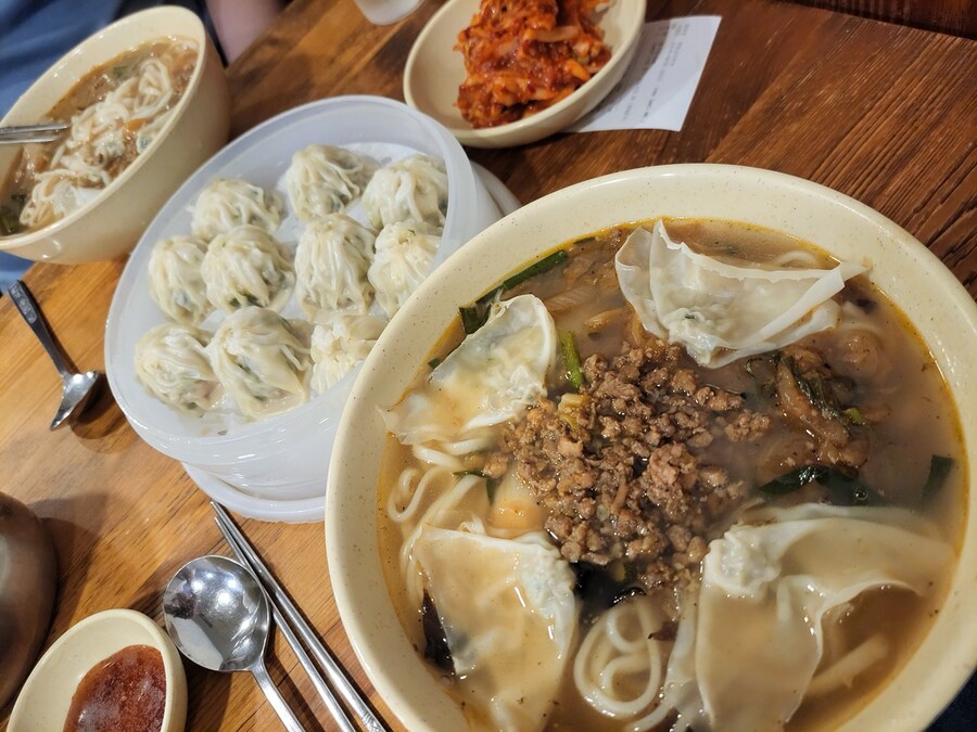 오늘자 전리품과 명동구경_8.jpg