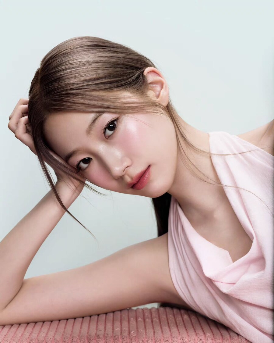 [르세라핌] 카즈하 ‘VIDIVICI’ Ads Shoot Sketch_7.jpg