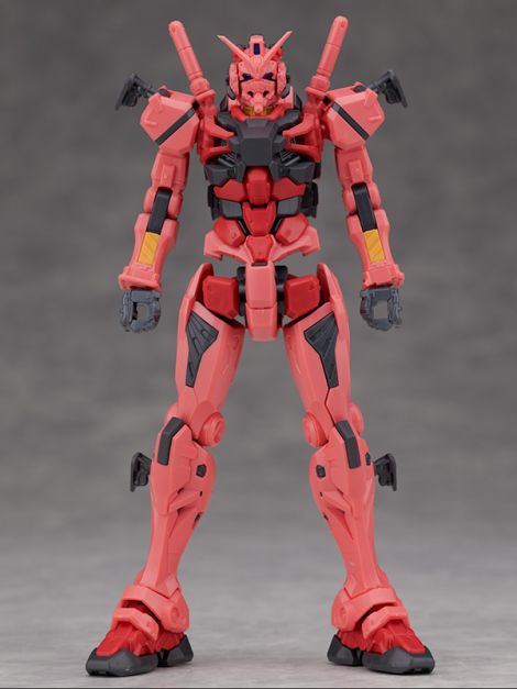 HG GQ 1/144 붉은 건담 해외 리뷰_13.jpg