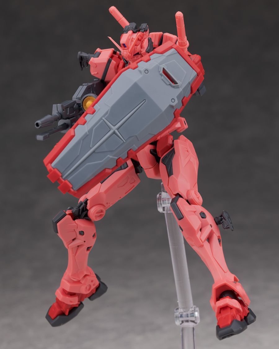 HG GQ 1/144 붉은 건담 해외 리뷰_61.jpg