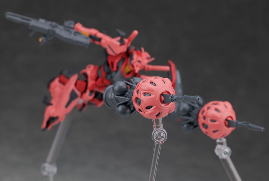 HG GQ 1/144 붉은 건담 해외 리뷰_67.jpg