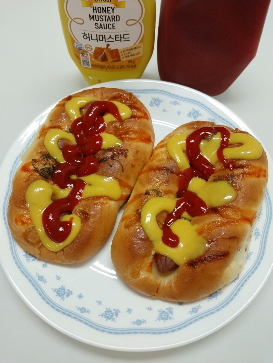 비빔국수 & 소세지빵_6.jpg