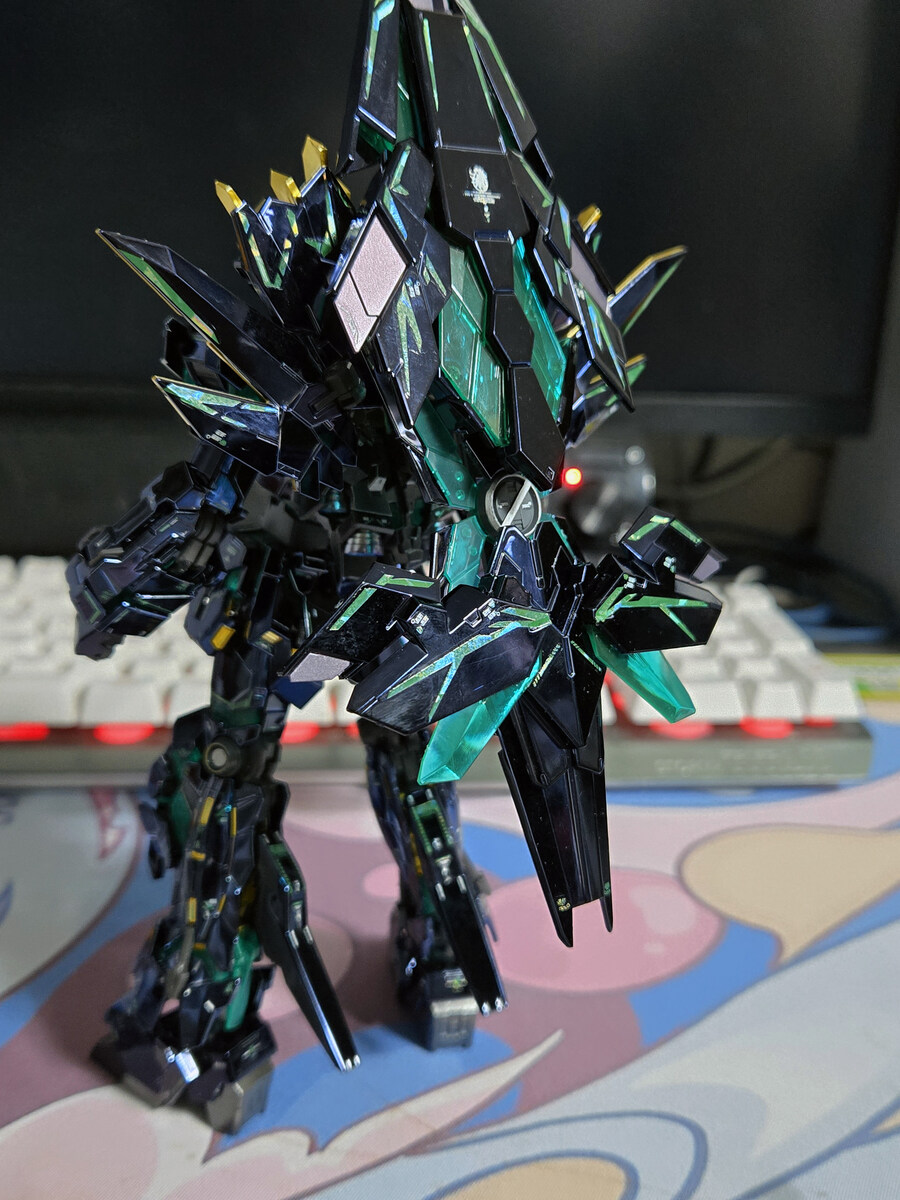 [RG] 유니콘 건담 2호기 스페셜 코팅 [데칼링]_4.jpg