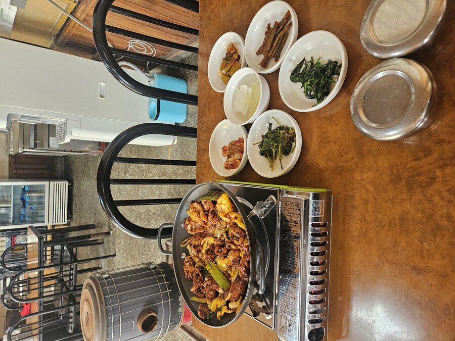 [충주] 제육볶음은 2인분 부터!_8.jpg