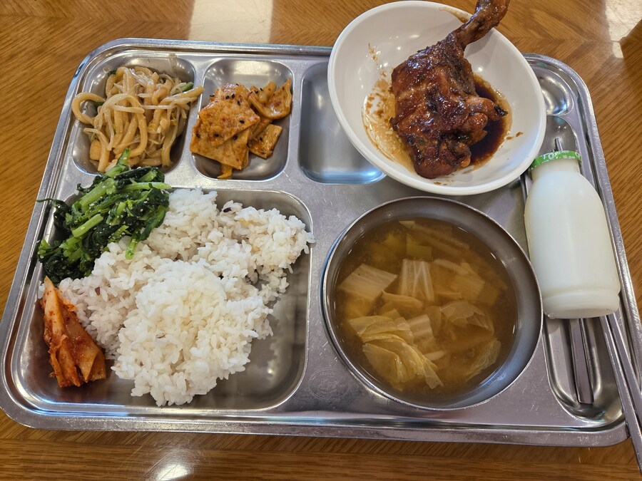 직장 점심_1.jpg