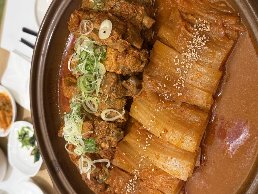 등갈비김치찜,과일탕수육,반쎄오_4.jpg