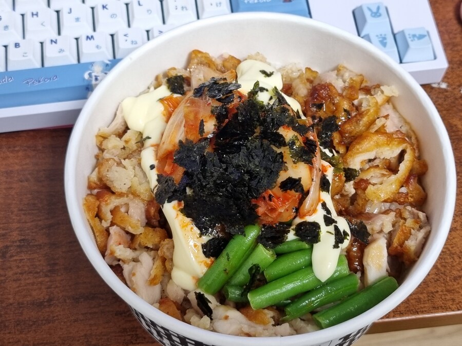 닥페 딸기크림맛과 한솥_2.jpg