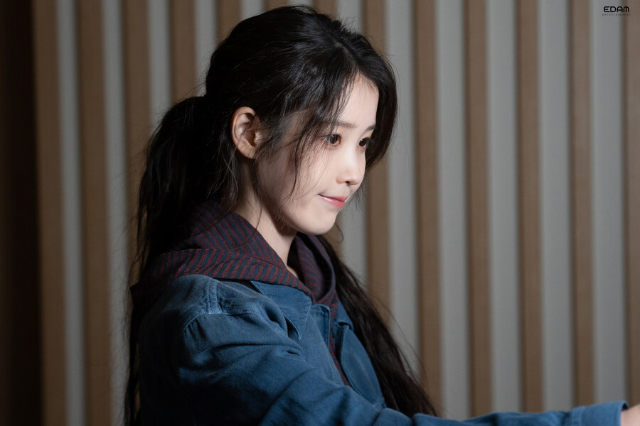 [EDAM] 한 번 보고 두 번 봐도 자꾸만 보고 싶은 '미인'_32.jpg