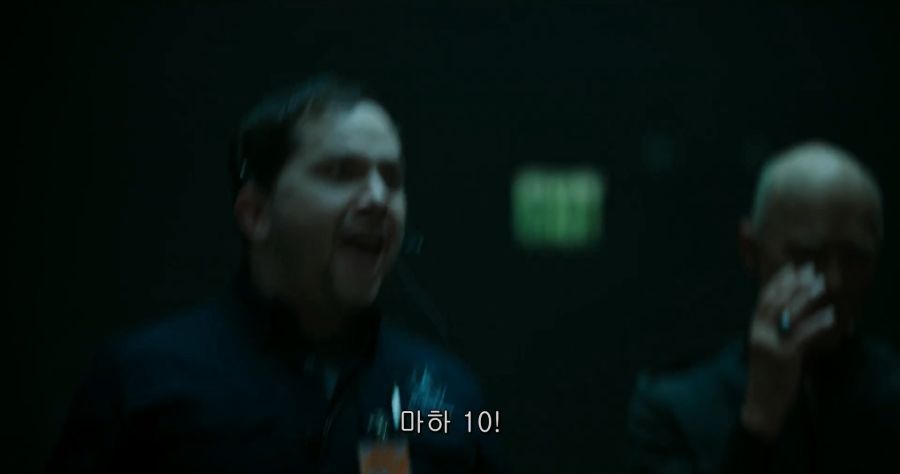 [탑건]젋은 시절의 혈기가 다시 살아난 매버릭_5.jpg