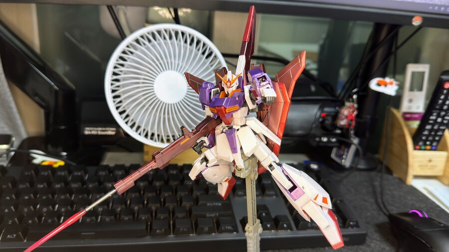 HGUC Z 건담 [U.C.0088] (바이오 센서 이미지 컬러)_6.jpg