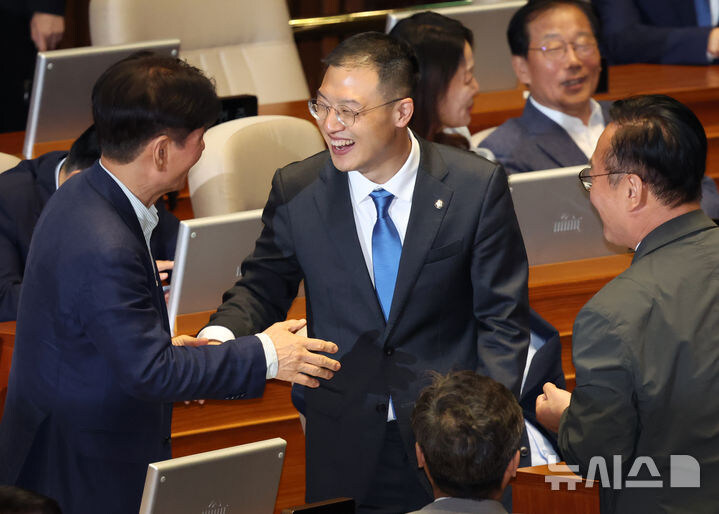 화기애애 이미지