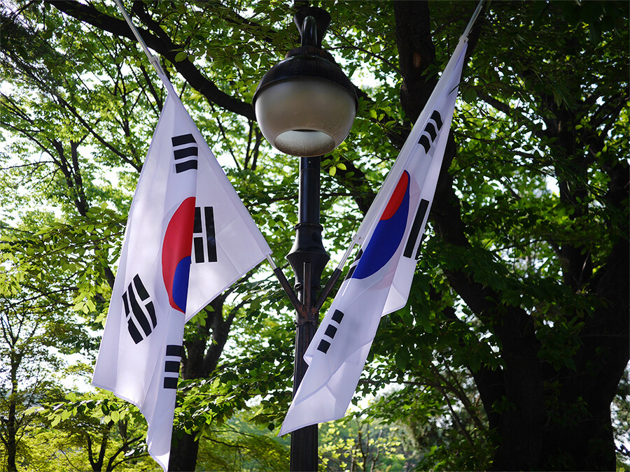 6월 6일 현충일에 "현충원"에 다녀 왔습니다._2.jpg