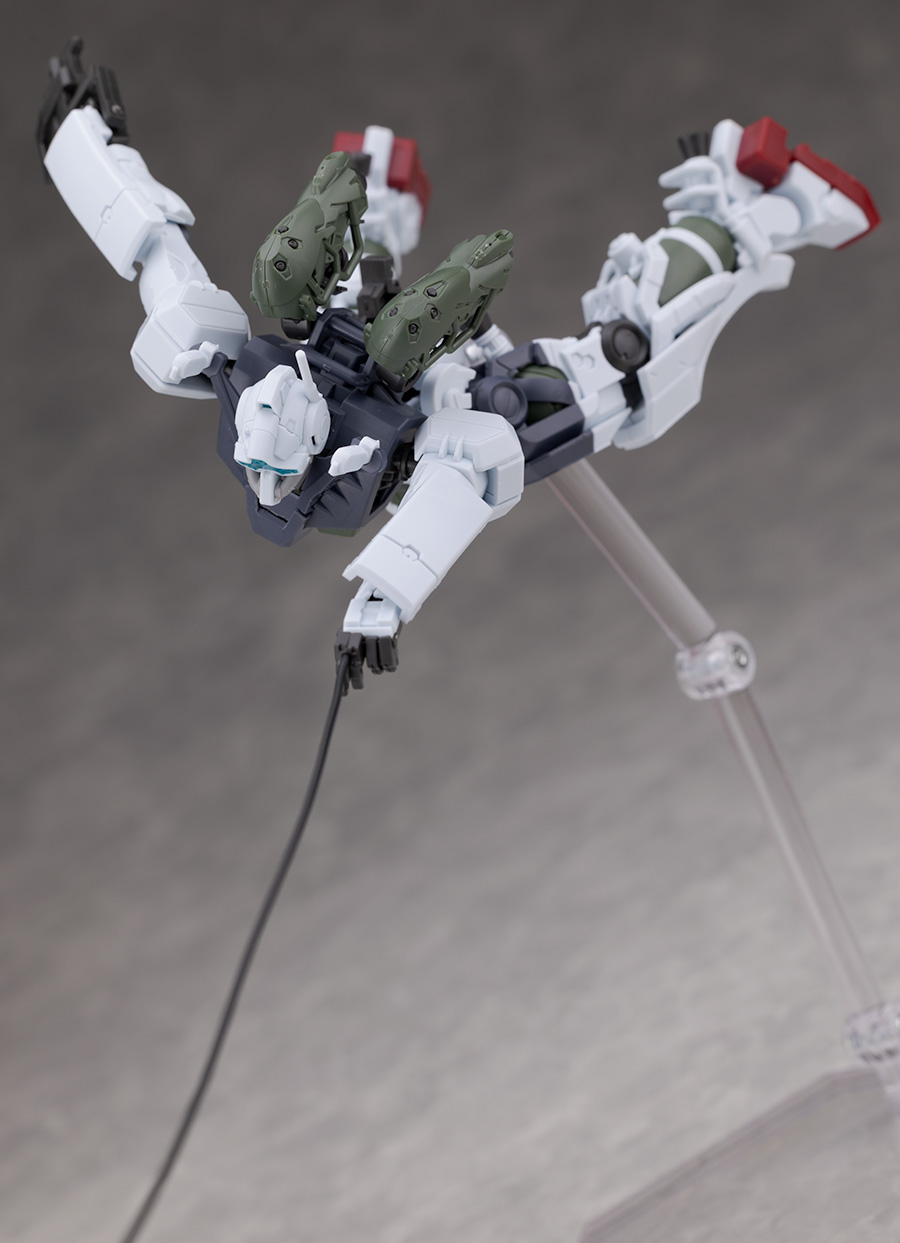 HG GQ 1/144 겔구그 보카타기 해외 리뷰_62.jpg