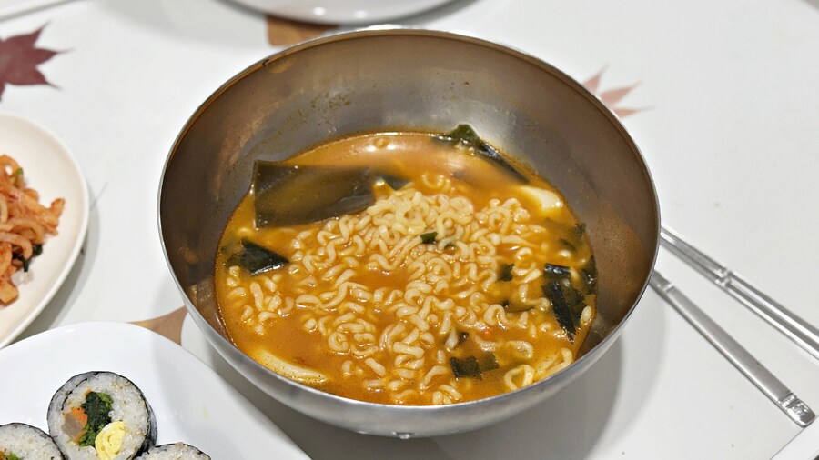 집에서 밥 해먹습니다 - 자작, 김밥/라면_3.jpg