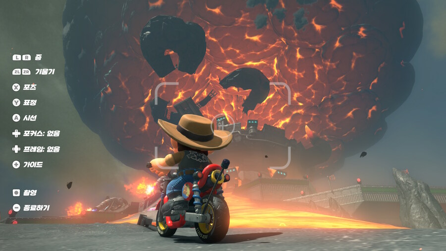 마리오 카트 월드 여기저기 돌아다니는거 재밌네요_4.jpg