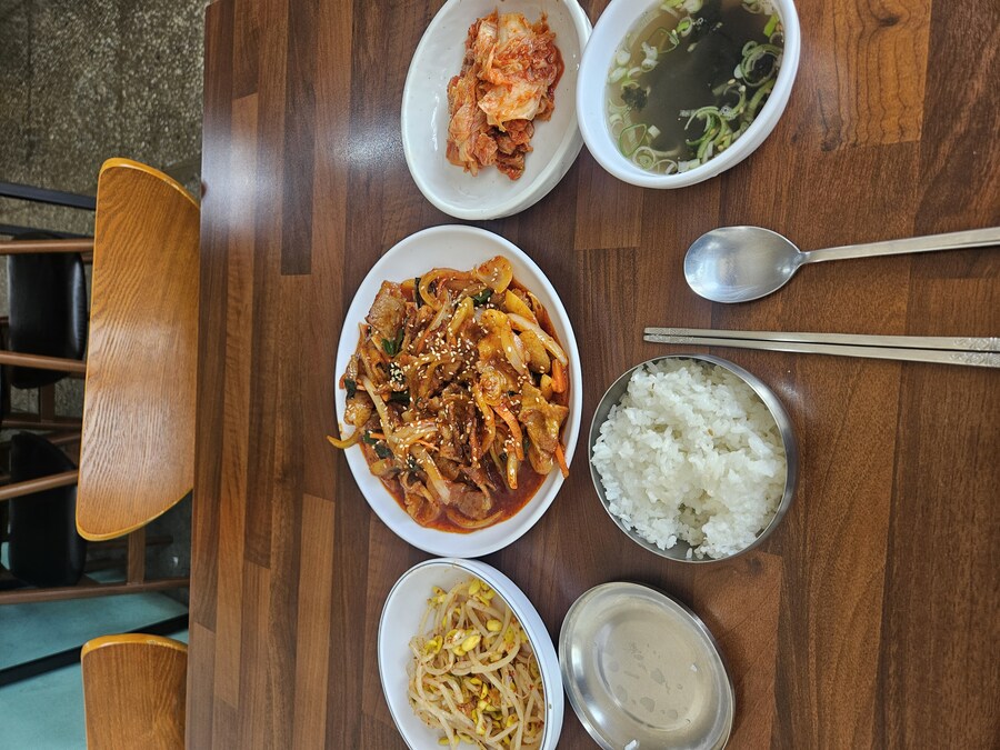 충주 꼬마등 제육, 인천 양평신내해장국_5.jpg