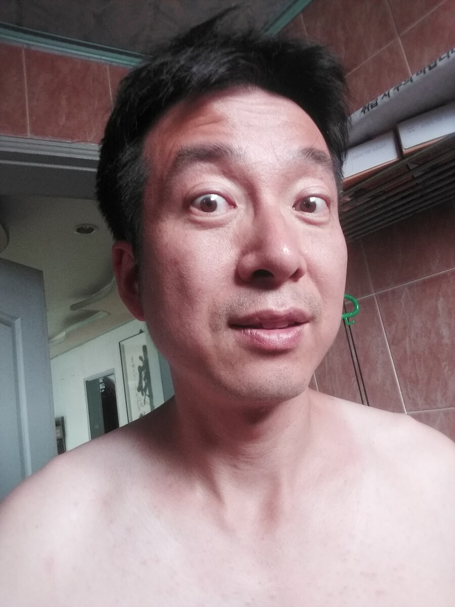 0609 샘크루즈 운동일지: "목걸이 태닝라인?" 편_9.jpg