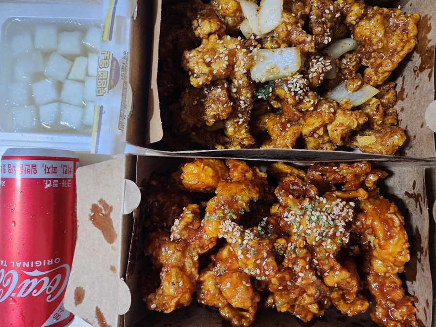 양념 깐풍 반반치킨_4.jpg