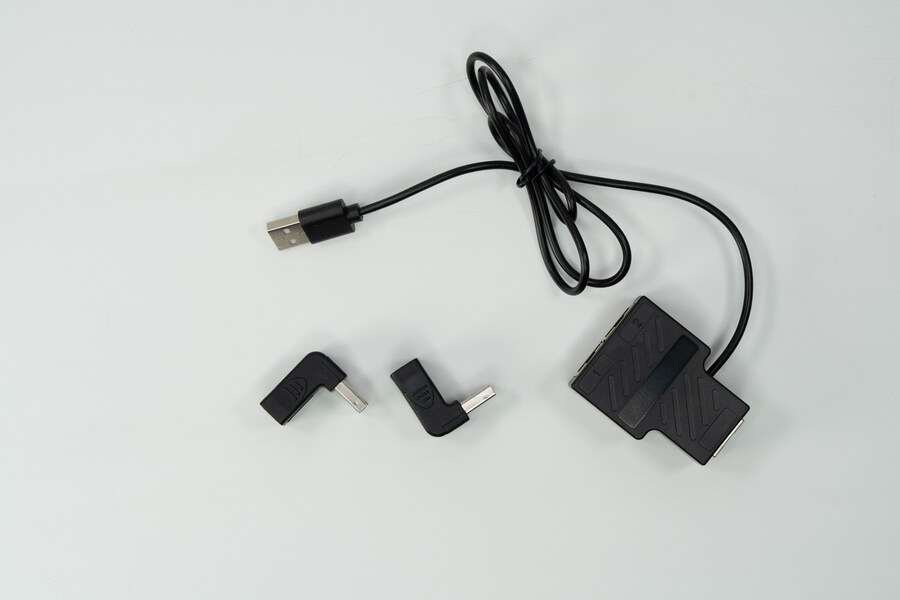스위치2에 사용하는 USB ㄱ 젠더와 랜분배기_1.jpg