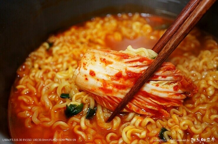 라면이 땡길땐?_3.jpg