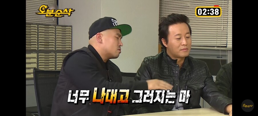 꺼무나 ANO딸들 볼 때마다 떠오르는 짤_3.jpg
