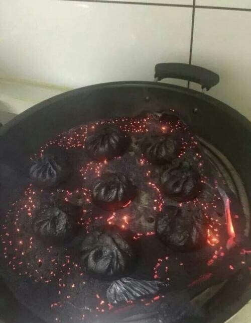 약간 탄 음식 모음_1.jpg