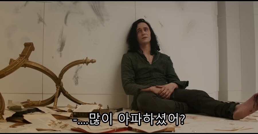 영화) 로키의 마음속에 평생토록 후회로 남은 것_52.jpg