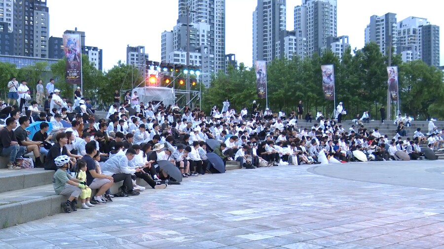 소전2) 중간에 꼬마애들이 난입했어_1.png