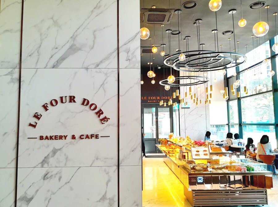 오크우드의 카이막빙수_1.jpg