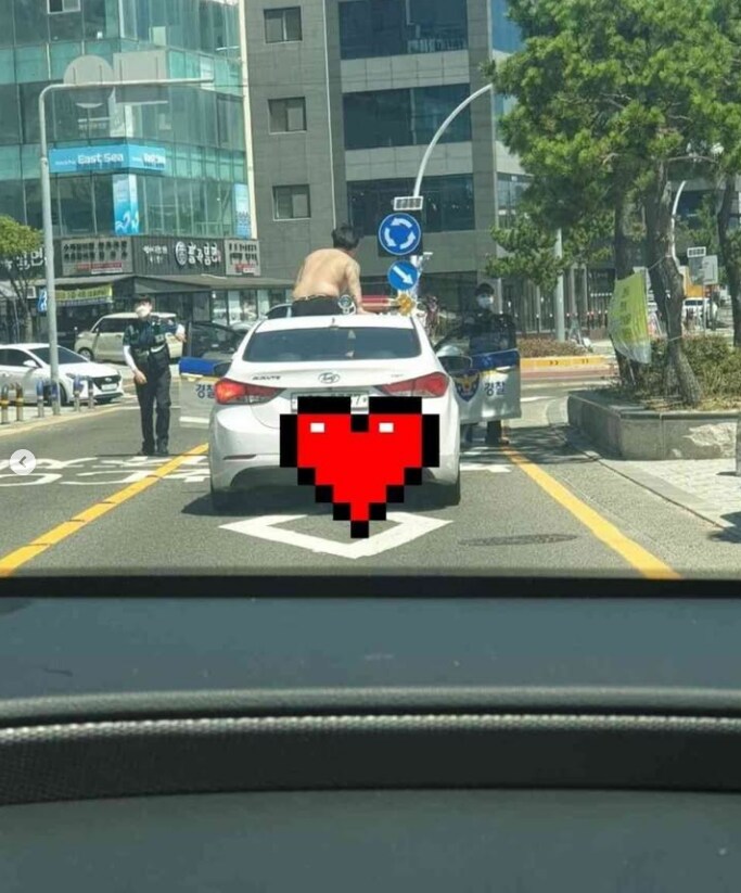 의외로 중국/인도 차도가 아니라는 사진.jpg_2.png