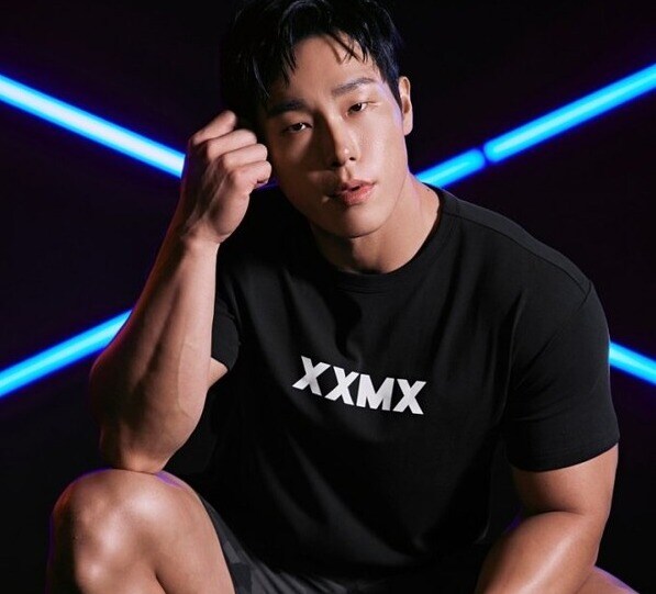 ㅇㅇㄱ) 뭔가 이 사람은 이 셋의 '융합체' 같음_2.jpg