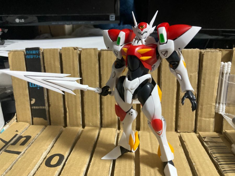 [굿 스마일] MODEROID 테카맨 블레이드 비교 사진_2.jpg
