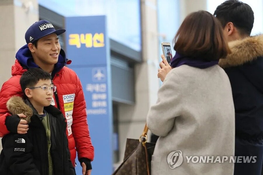 ??? : 자기팬 비하를 왜해???_2.jpg
