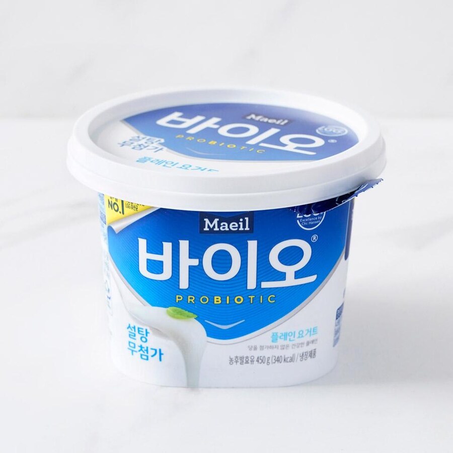 플레인 요구르트 먹는데 진짜 맛없네_1.jpg