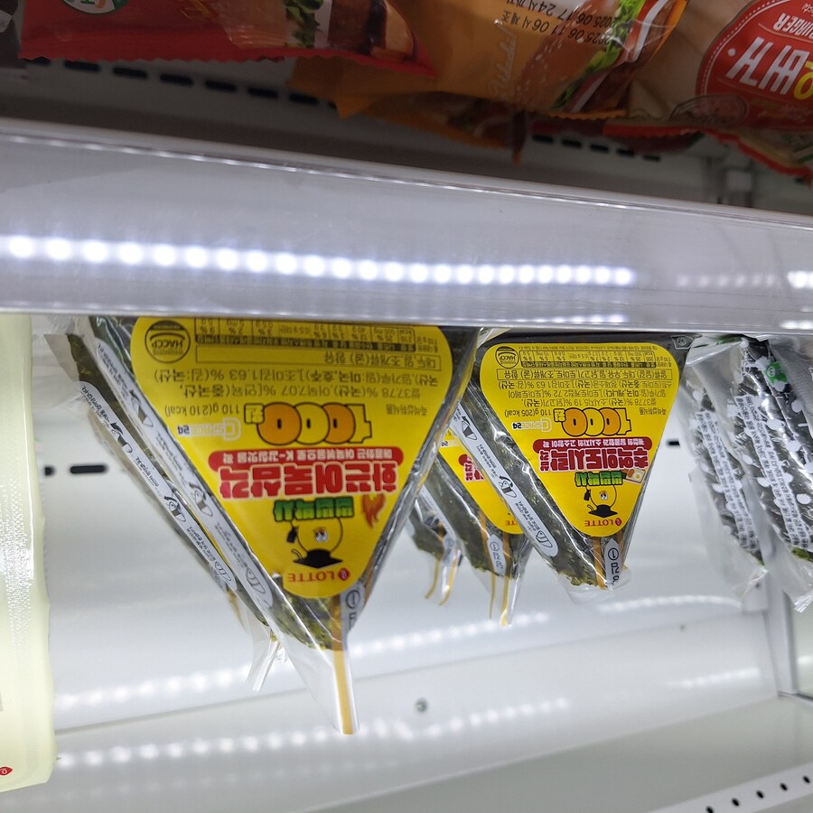 씨스페이스) 제육부대볶음, 추억의도시락 삼각김밥(New) 운남쌀국수 세치네탕_6.jpg