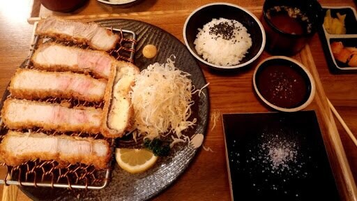 경양식 돈까스 vs 일식 돈까스_1.jpg