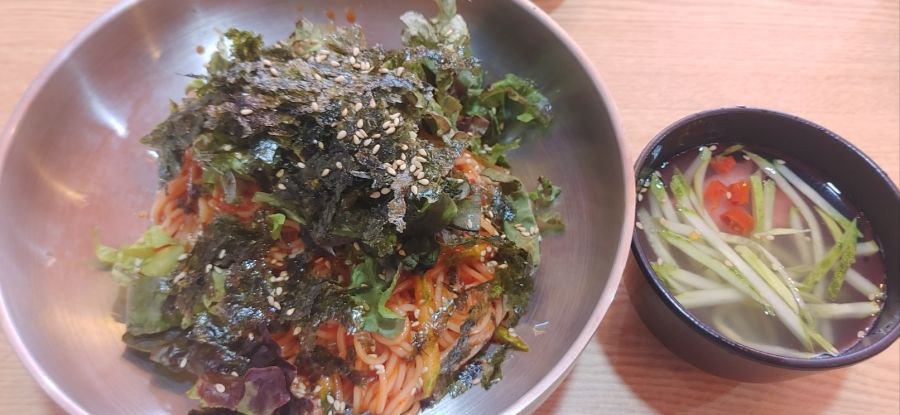 비빔국수&핫도그_3.jpg