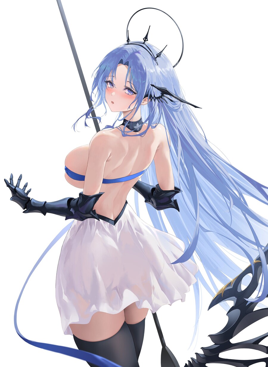 벽람) 후방) 의외로 복장이 야한 캐릭터_3.jpg