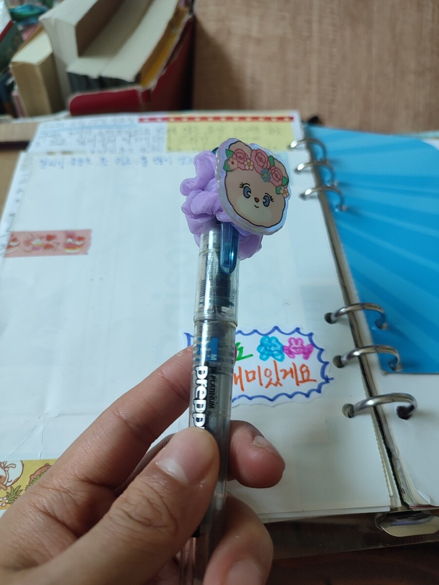 최근 쓰고 있는 만년필은 3천원 짜리_1.jpg