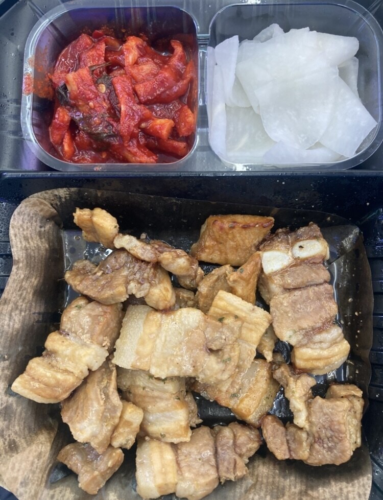 편의점삼겹살 섭취_1.jpg