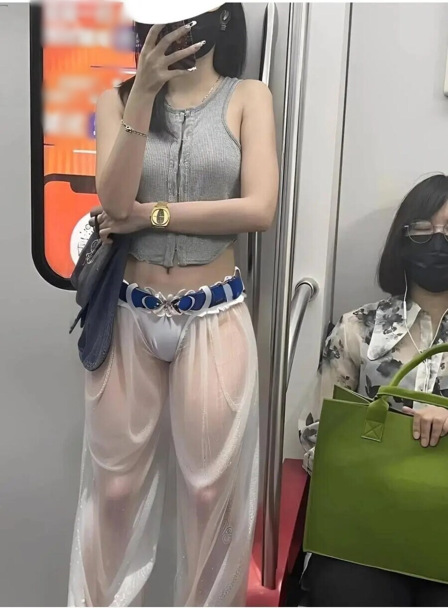 최신 패션.JYP_1.jpg