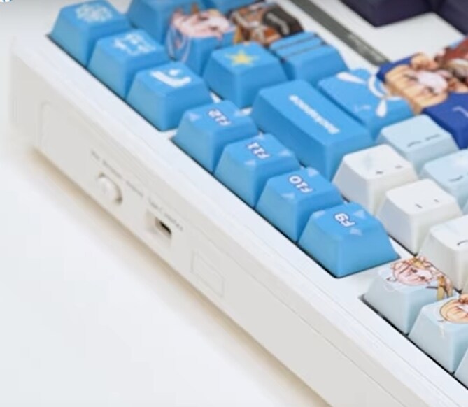 블루아카) 유무선 확실한가보네_1.png