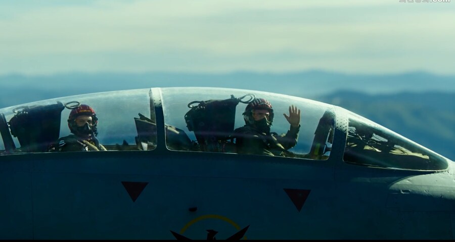 F-14가 파괴되었다니요?_2.png