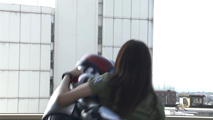 [가면라이더 카부토] 너무도 하이퍼 했던 등장_5.jpg