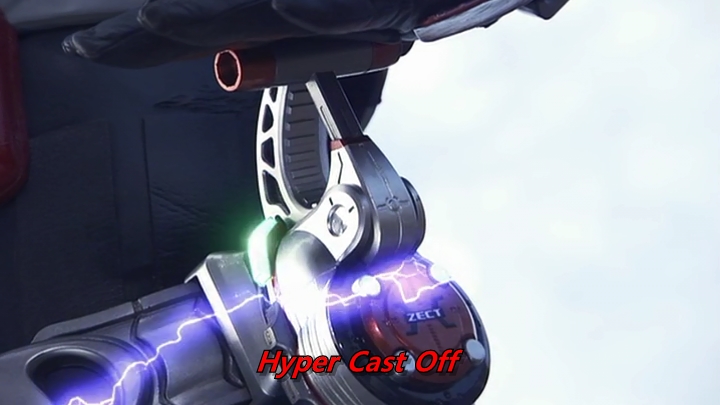 [가면라이더 카부토] 너무도 하이퍼 했던 등장_30.jpg