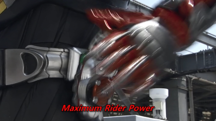 [가면라이더 카부토] 너무도 하이퍼 했던 등장_44.jpg