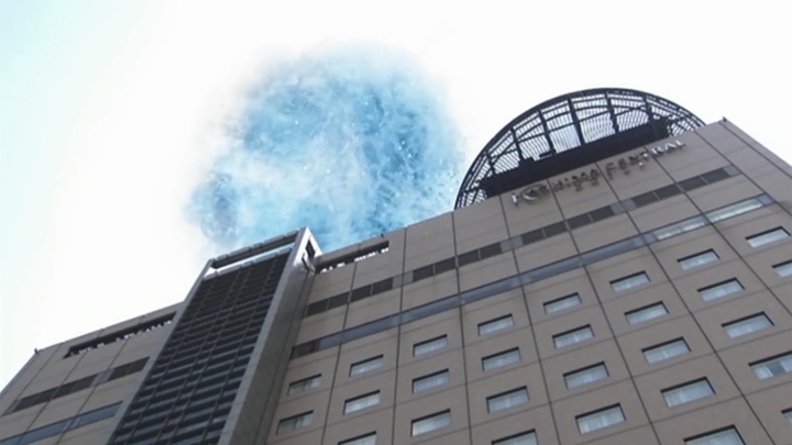 [가면라이더 카부토] 너무도 하이퍼 했던 등장_50.jpg