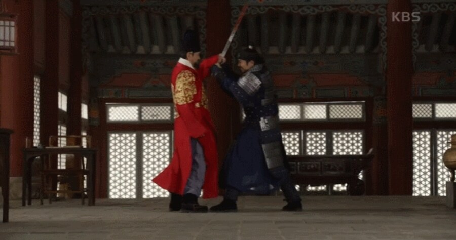 태종이방원)이방원 : 다 죽일겁니다아아아악!!!!_4.jpg